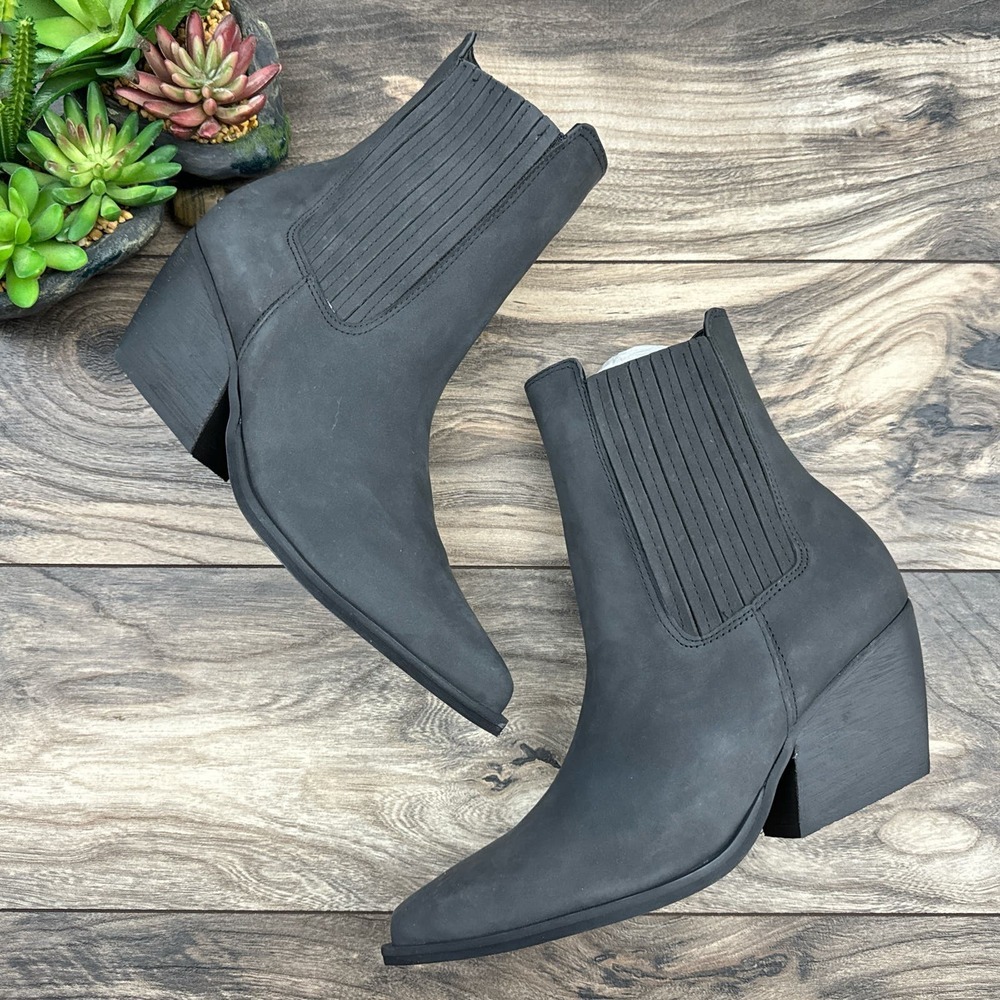 NEW Steve Madden 8.5M Terezza Grey Nubuck Pull On Pointed Western Ankle Bootie